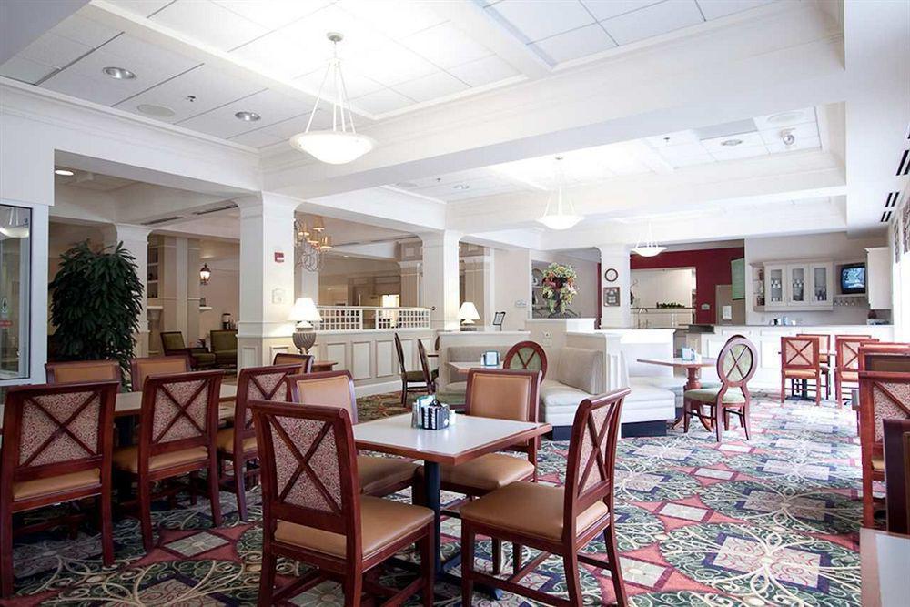 Hilton Garden Inn West Lafayette Wabash Landing Εστιατόριο φωτογραφία