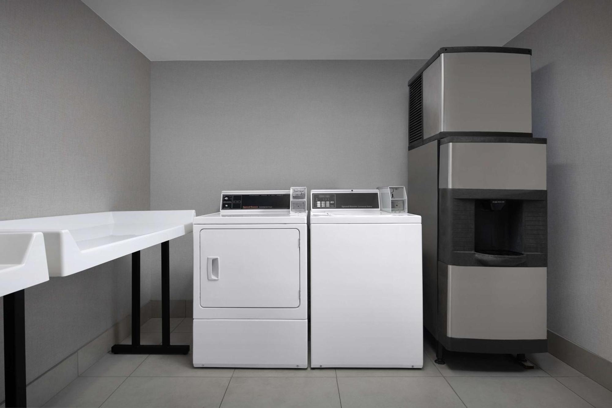 Hilton Garden Inn West Lafayette Wabash Landing Εξωτερικό φωτογραφία